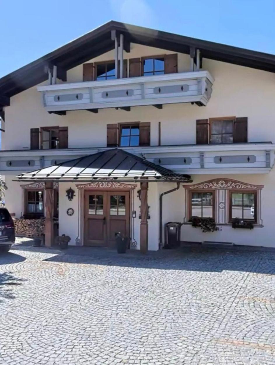 Neues Ruhiges Apartment, Bergblick, Stellplatz Bischofswiesen Exterior foto